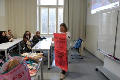 Sissy Vogler, Gründerin der erfolgreichen Marke Refished fair fashion zeigt ihre „Erfolgsmodelle“